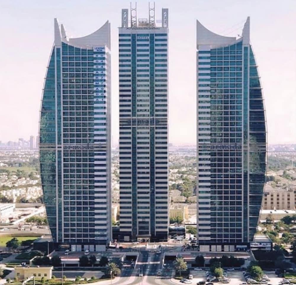 فندق أرمادا بلوباي دبي المظهر الخارجي الصورة